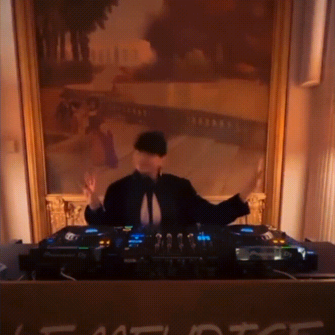 DJ SET @ LE MEURICE